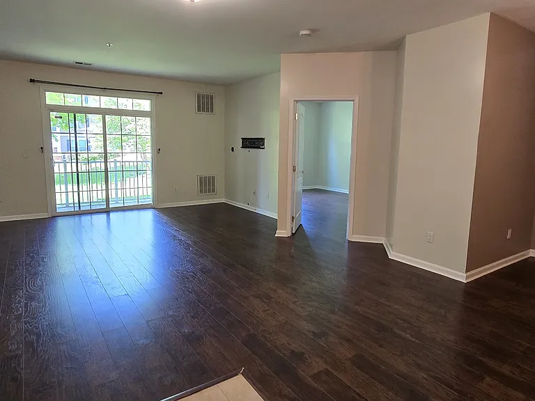 2114 Edward Stec Blvd — Photo 13