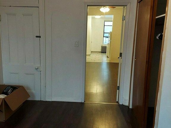 2nd image of 334 McGuinness Blvd APT 3R