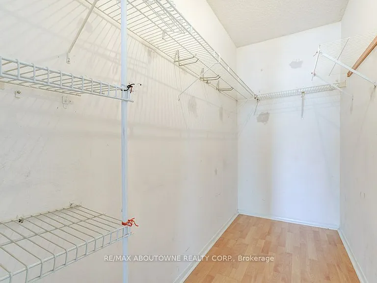 55 Elm Dr W #1007 — Photo 22