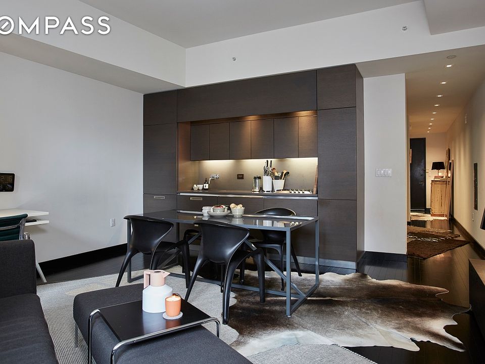 1st image of 18-20 Pine St #1815