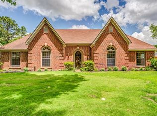 8198 E Walnut Creek Rd, Cordova, TN 38018