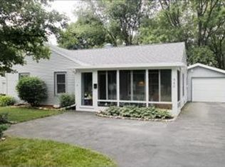 548 Riverside Dr, Battle Creek, MI 49015