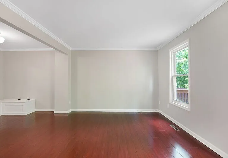 128 Kings Mill Dr — Photo 7