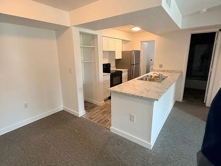 3016 Parkway Blvd #209 — Photo 21