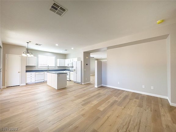 5th image of 9606 Tuscola Ct
