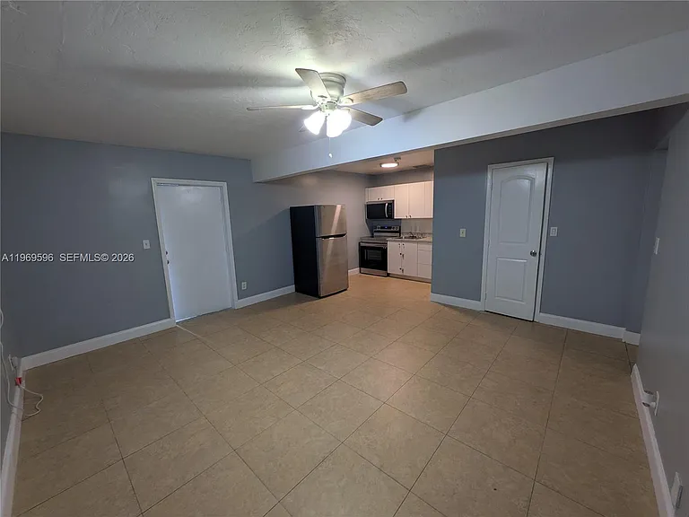 5820 NW 14th Ct — Photo 3