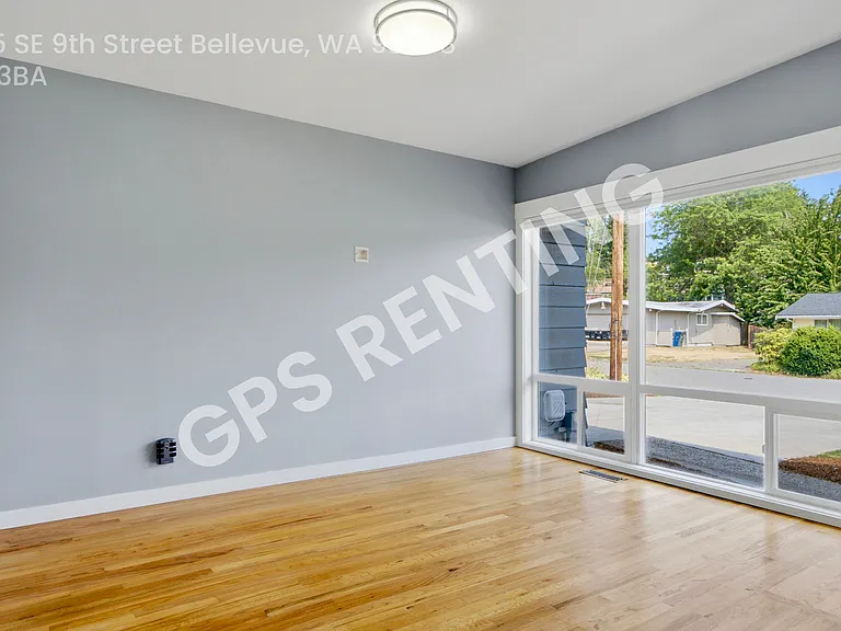 16015 SE 9th St — Photo 18
