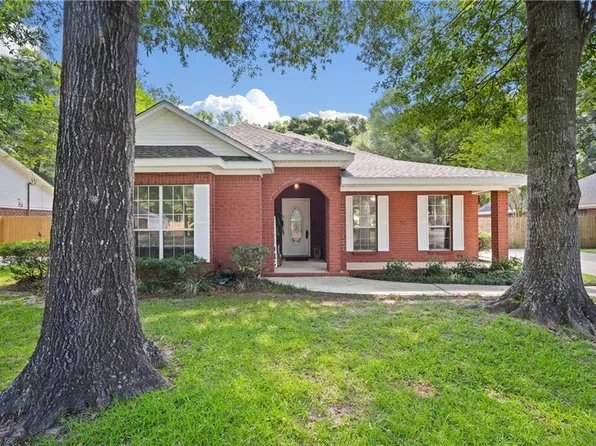 5221 Southern Oaks Trail, Grand Bay, AL 36541