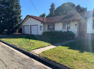 338 3rd St, Ripon, CA 95366