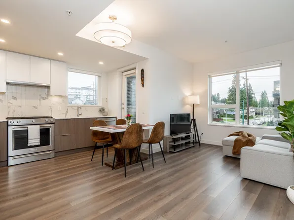 645 Como Lake Ave #304, Coquitlam, BC V3J 0N9