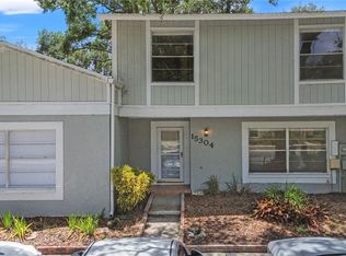 15304 Morning Dr, Lutz, FL 33559