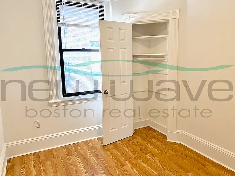 51 Joy St #4 — Photo 5
