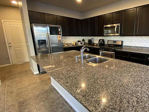 4th image of 9686 Canyon Landing Ave