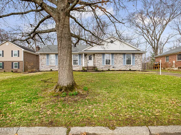10505 Larkhall Ct, Louisville, KY 40223