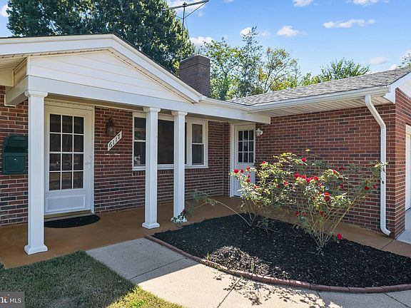 2nd image of 6117 Rose Hill Dr