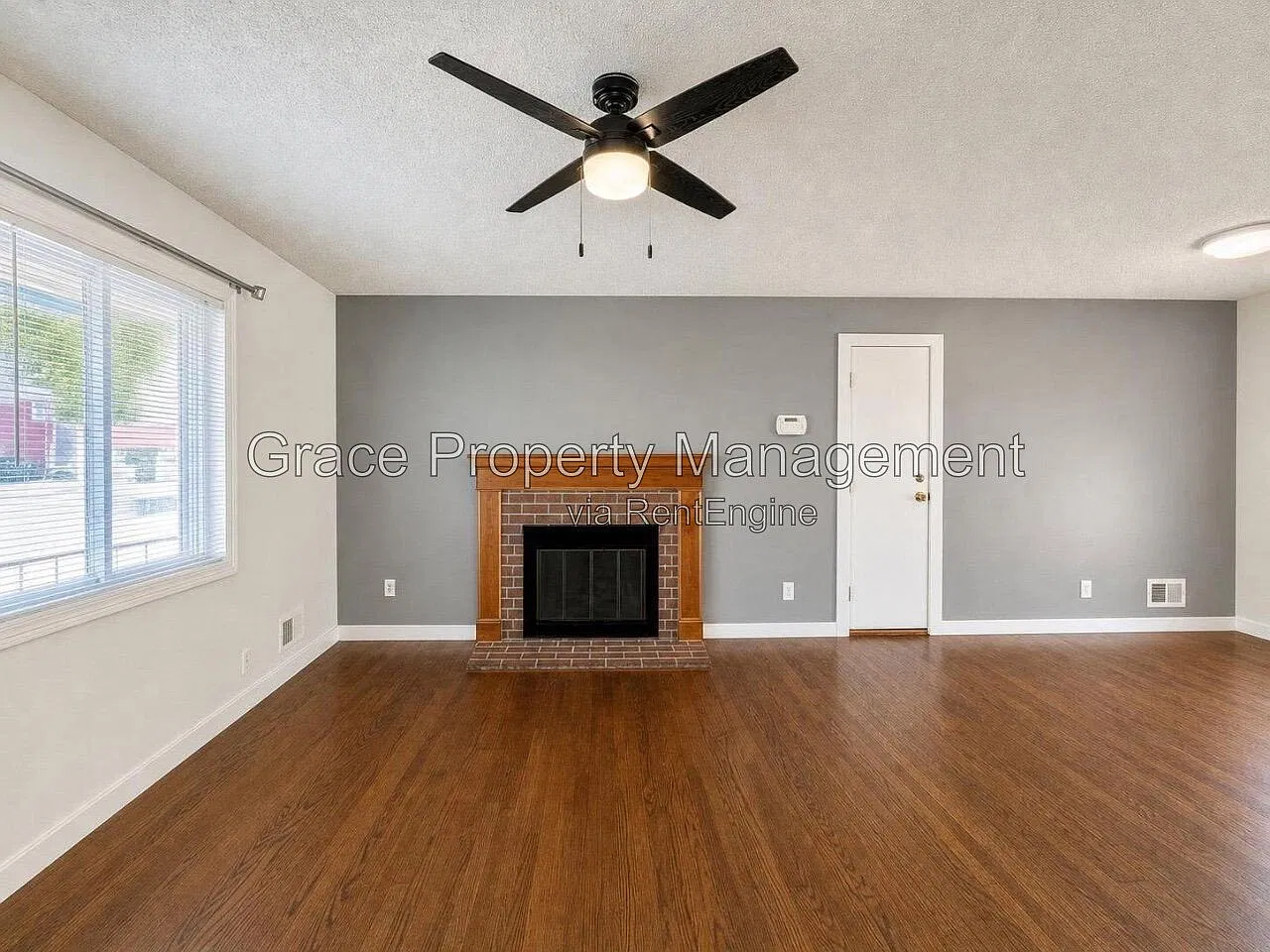 4 bed, 2.0 bath, 1938 sqft, $3,125 — Photo 4
