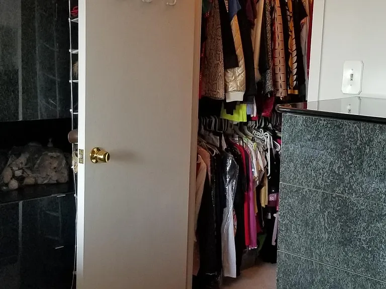 Lots of closet space!