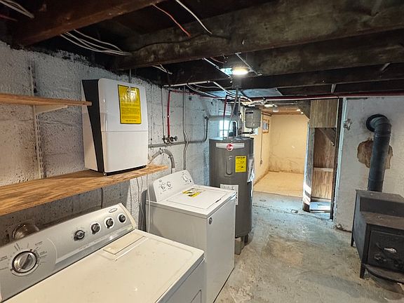 Utility room. Working dryer. Washer out of service currently.