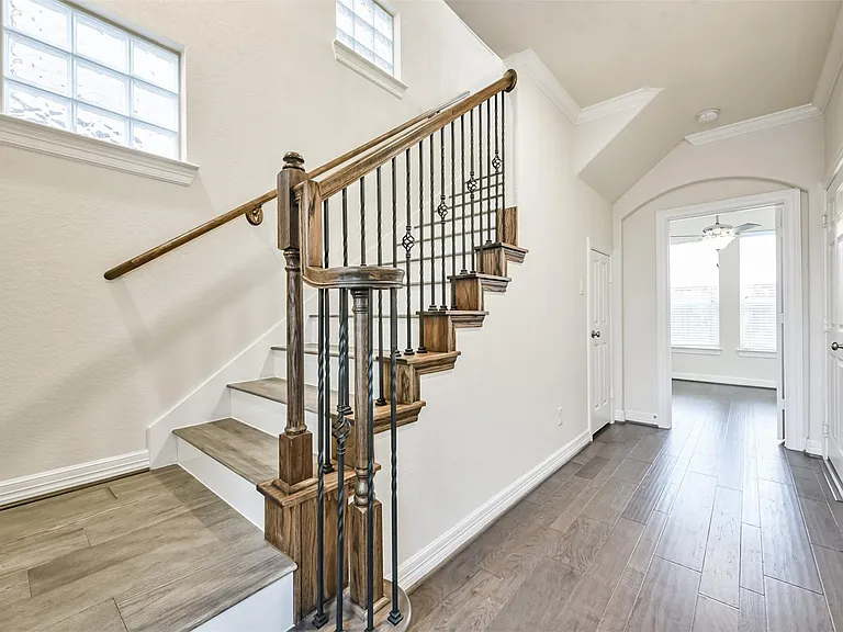 1504 Peyton Oaks Pl — Photo 7
