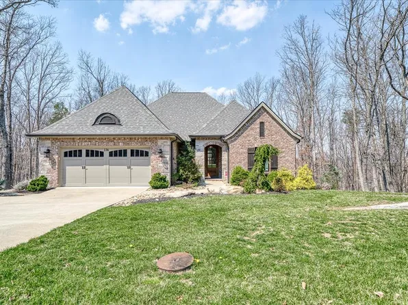 136 Markham Ln, Fairfield Glade, TN 38558