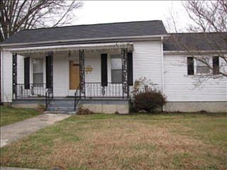 1st image of 140 Wood Ave