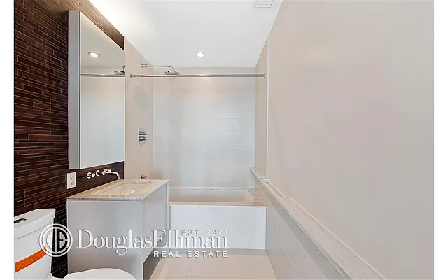 Rented by Douglas Elliman | media 35