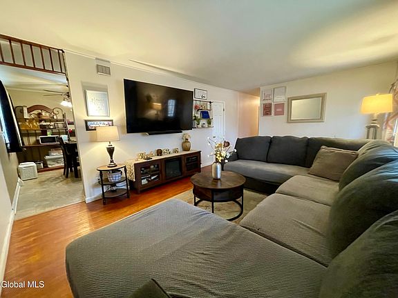 2nd image of 304 Dearborn Avenue