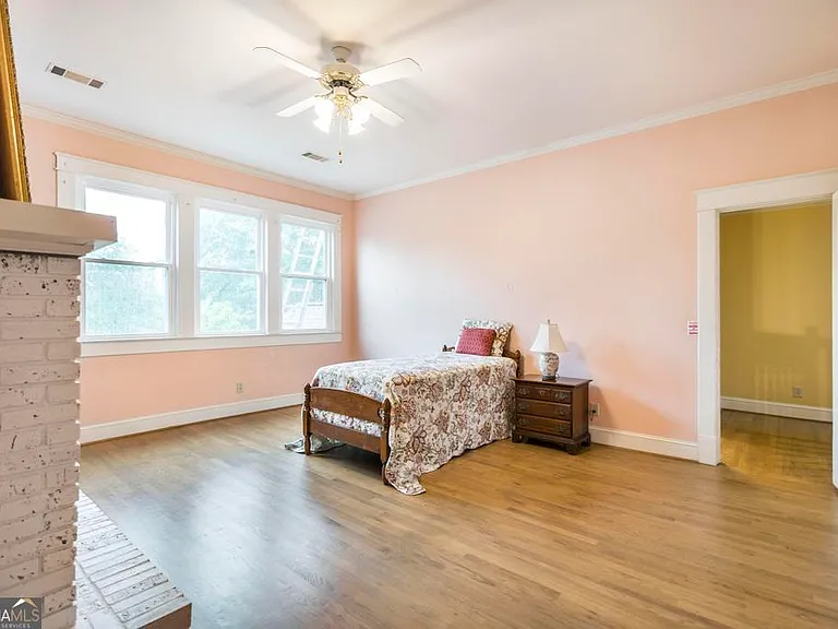 62 Indian Springs Dr — Photo 36