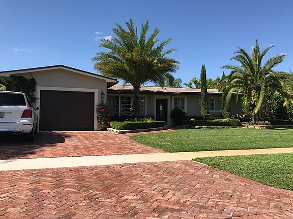 CHICAGO BRICK DRIVEWAY 