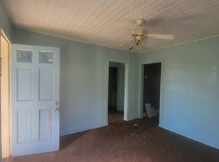 303 E Ash St, Decatur, TX 76234