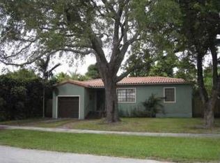 1921 SW 36th Ave, Miami, FL 33145