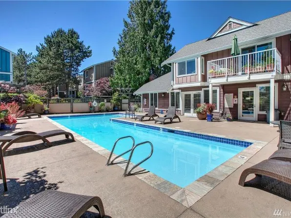 300 N 130th St, Seattle, WA