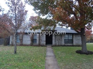 7709 Bob White Dr, Rowlett, TX 75088