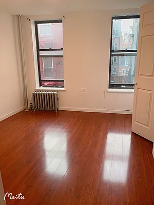 Rented by Century 21 New Golden Age Realty | media 7