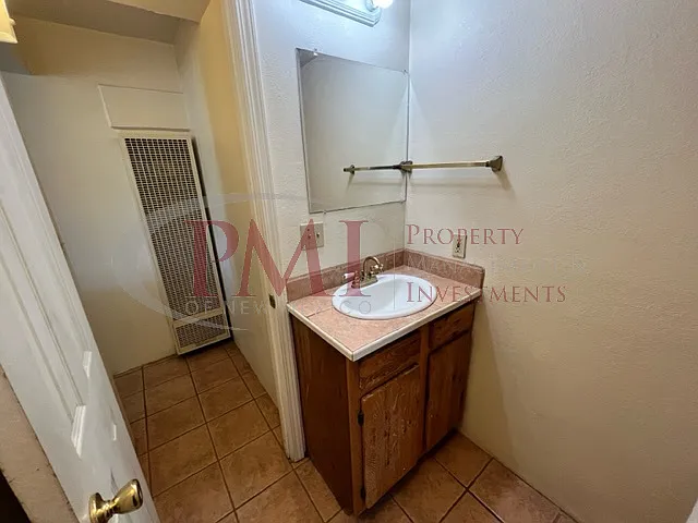 2510 S. Espina Street #2 — Photo 16