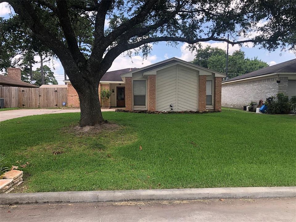 9951 El Chaco St Baytown TX 77521 Zillow