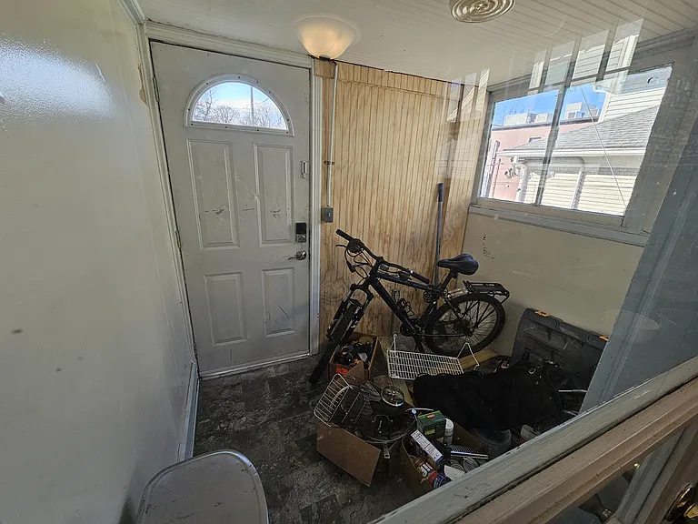 618 S Fess Ave — Photo 12