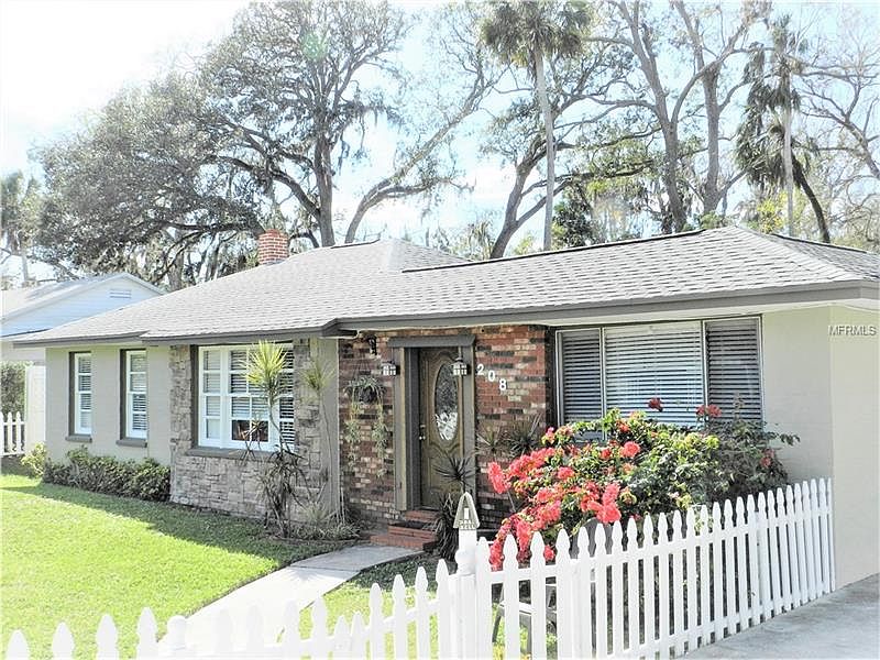 1st image of 208 S Seneca Blvd
