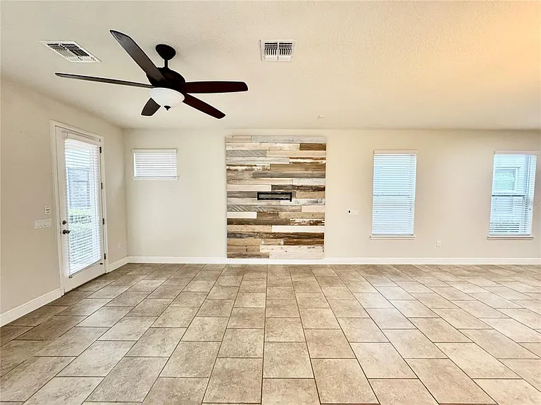 7208 Milestone Dr — Photo 15