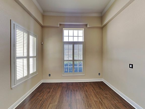 2nd image of 15212 Heron Hideaway Cir