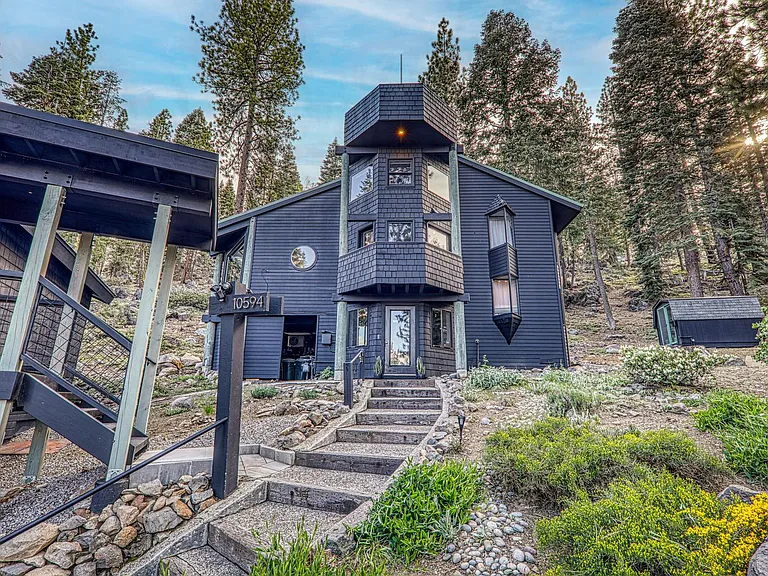 10594 Snowshoe Cir — Photo 31