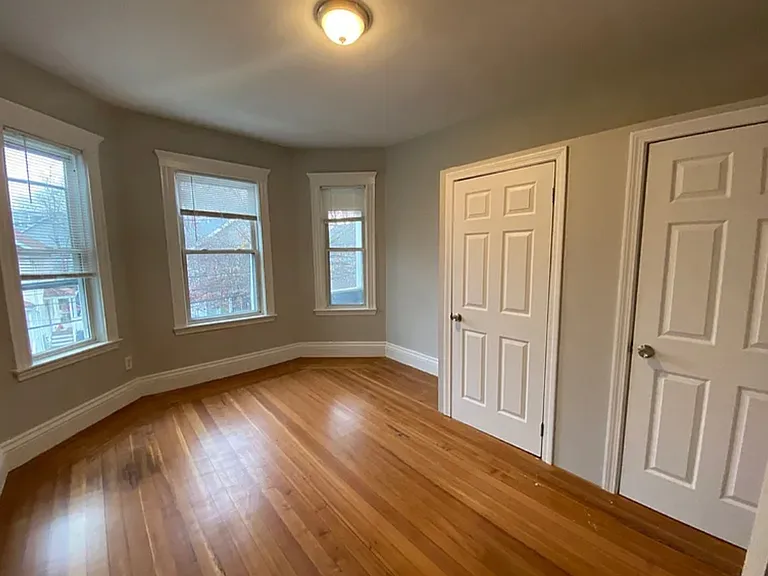 39 Harwood St #2 — Photo 12