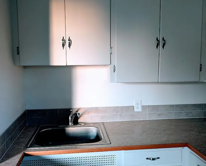 141 S Poplar St #0 — Photo 2