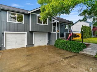 23215 114th St E, Buckley, WA 98321