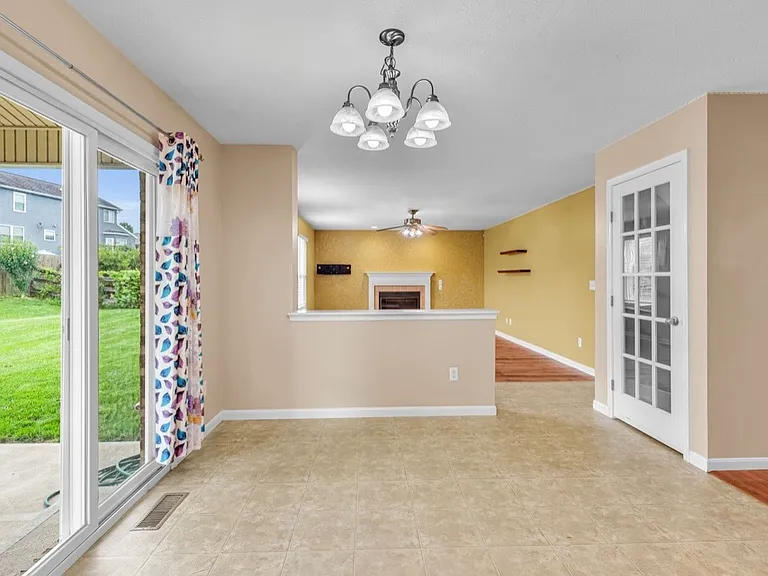 3077 Cypress Hill Dr — Photo 6