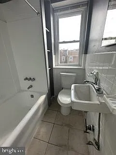 6631 Blakemore St #C — Photo 5