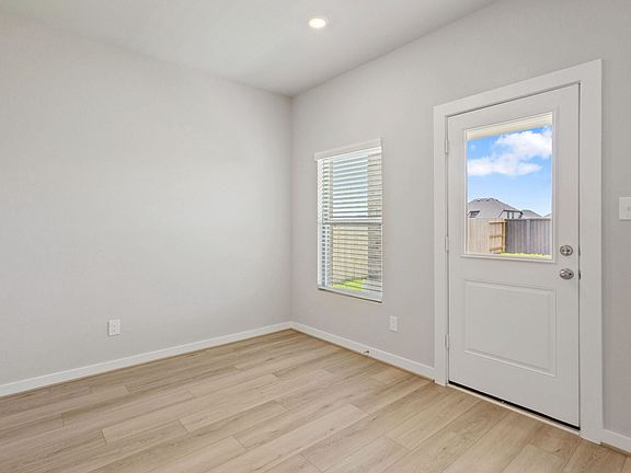 2nd image of 5135 Pecan Orchard Trl