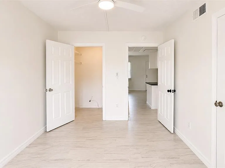 120 Blue Point Way #170 — Photo 13