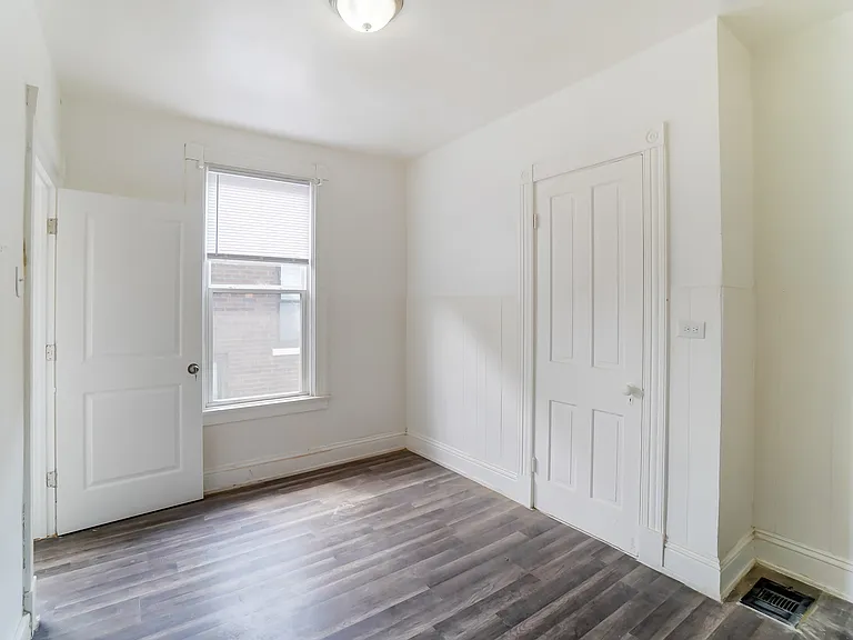 1768 Williams Ave — Photo 20