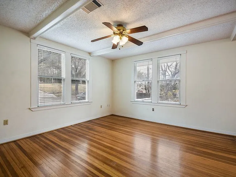 609 Harthan St #A — Photo 7